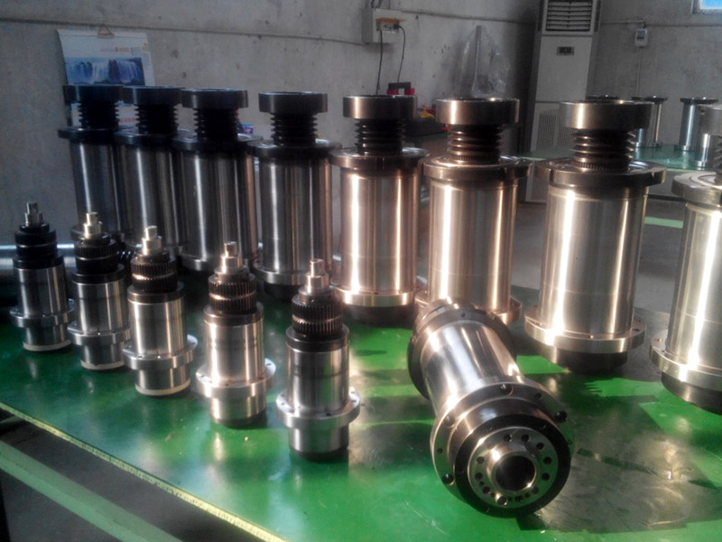 數(shù)控加工中心主軸為何能轉(zhuǎn)能定位？