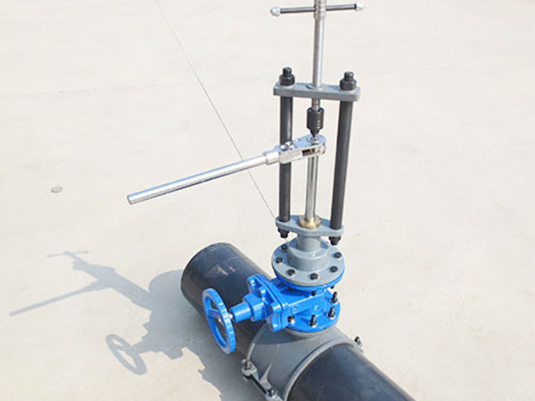 水鉆孔機(jī)怎么用？鉆孔機(jī)后面起火是什么原因？